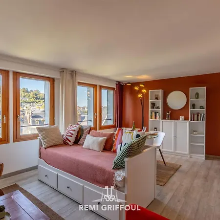 28 Bonnes Raisons - Lovely Duplex - Center With Private Parking Apartment *